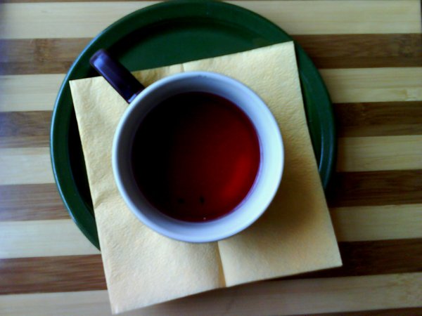 Лечение на настинка с чай от черен бъз