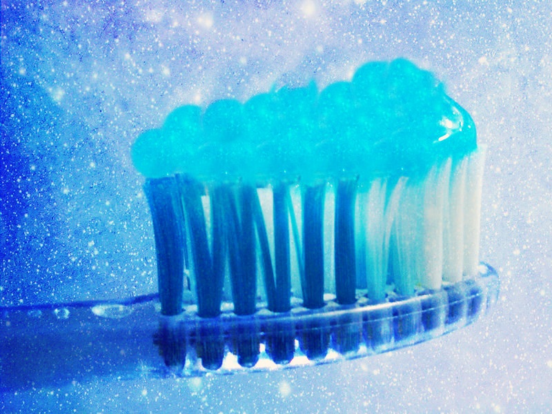 10 неочаквани приложения на пастата за зъби